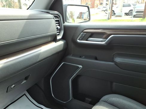 Certified 2023 Chevrolet Silverado 1500 RST w/ Z71 Off-Road Package AWD/4WD image 27