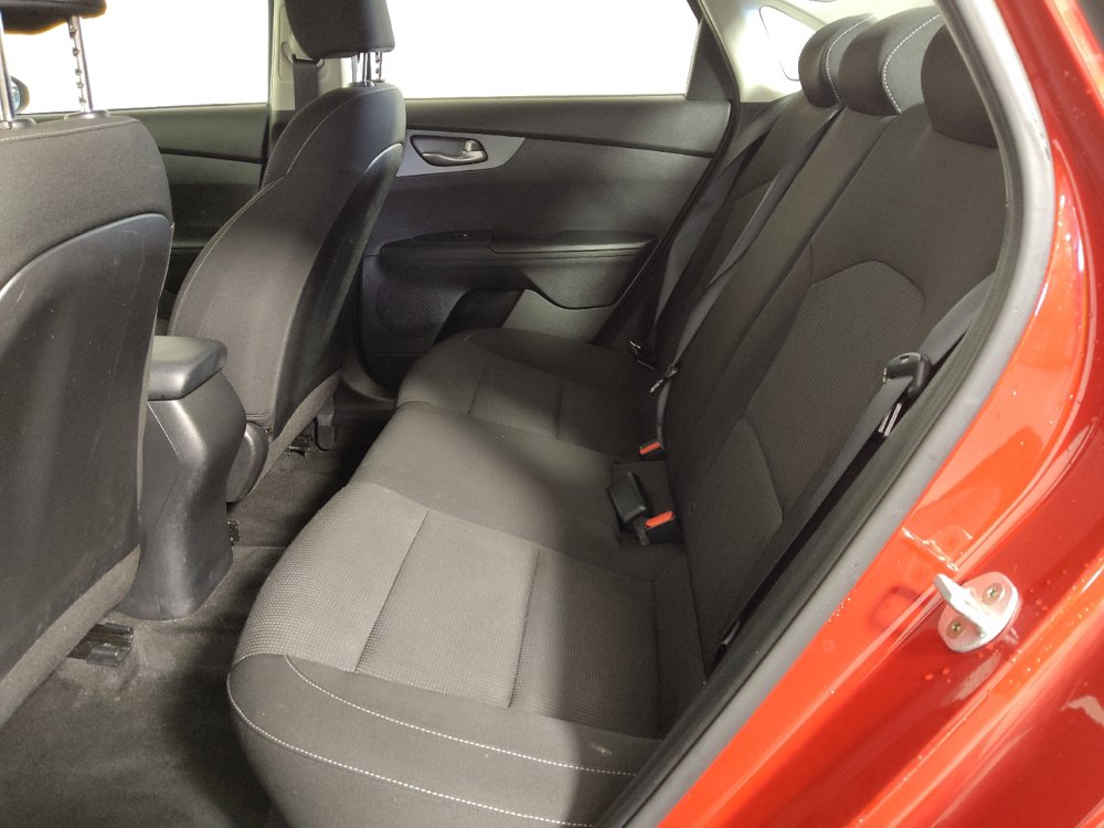 Used 2021 Kia Forte LXS FWD image 18