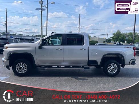 Used 2023 Chevrolet Silverado 2500 LT AWD/4WD image 4