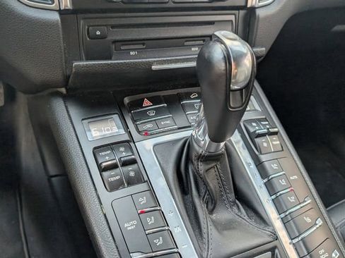 Used 2018 Porsche Macan image 29