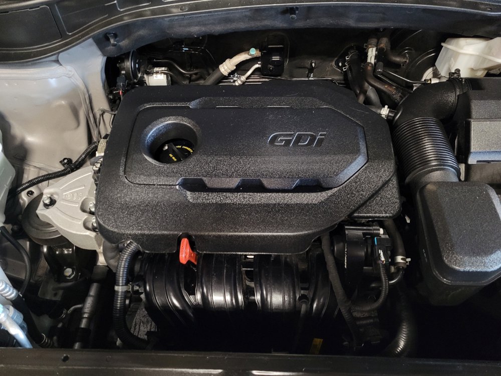 Used 2018 Hyundai Santa Fe Sport w/ 2.4L Value Package 02 FWD image 30