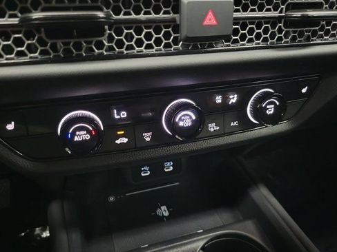 Certified 2026 Honda HR-V Sport image 29