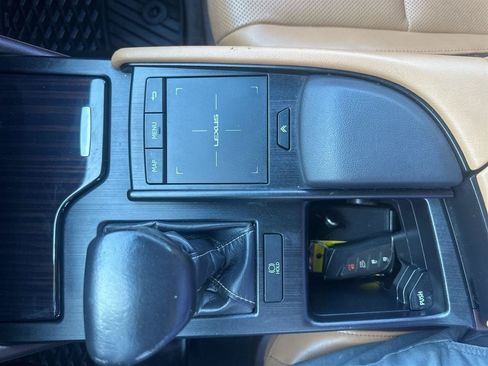 Used 2021 Lexus ES 250 AWD/4WD image 27