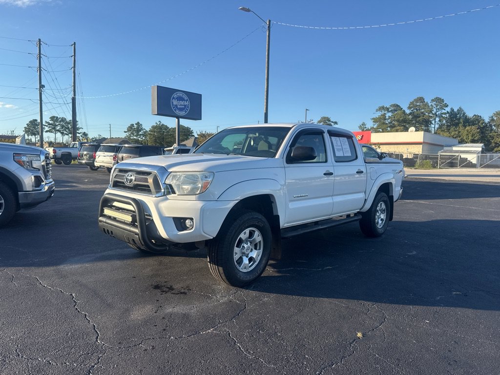 Used 2015 Toyota Tacoma 4x4 Double Cab w/ SR5 Package image 1