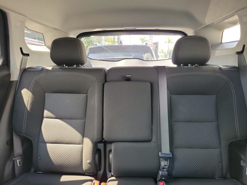 Used 2022 GMC Terrain SLE w/ Driver Convenience Package FWD image 15