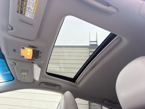 Used 2013 Lexus RX 350 FWD w/ Premium Pkg image 26