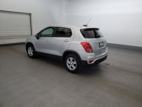 Used 2020 Chevrolet Trax LS w/ Tint and Cruise Package FWD image 3