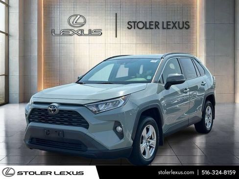 Used 2019 Toyota RAV4 XLE w/ Convenience Package AWD/4WD image 7