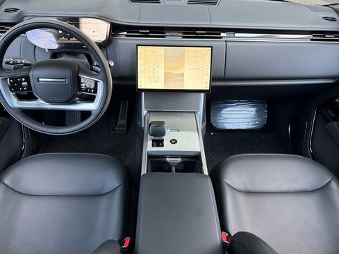 New 2026 Land Rover Range Rover SV AWD/4WD image 15