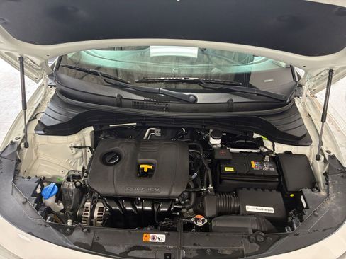 Used 2025 Kia Soul LX w/ LX Technology Package image 30