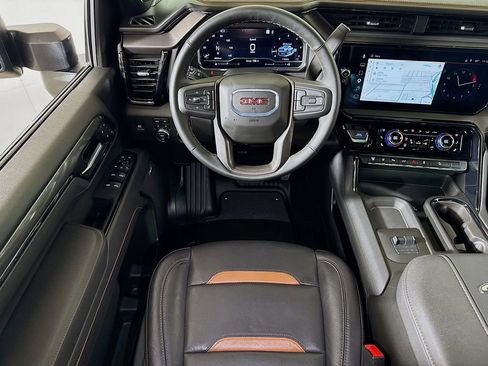 Certified 2025 GMC Sierra 2500 AT4 w/ AT4 Preferred Package AWD/4WD image 21