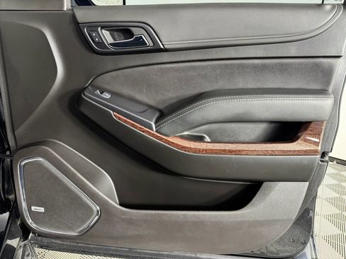 Used 2020 GMC Yukon SLT w/ Graphite Performance Edition image 50