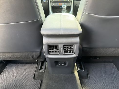 Used 2020 Toyota RAV4 XSE image 34