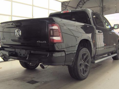 Used 2023 RAM 1500 Laramie AWD/4WD image 4
