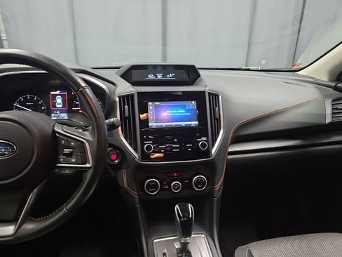 Used 2021 Subaru Crosstrek 2.0i Premium w/ Moonroof Package AWD/4WD image 12