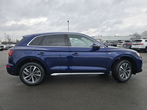 Certified 2023 Audi Q5 2.0T Premium Plus w/ Premium Plus Package image 8