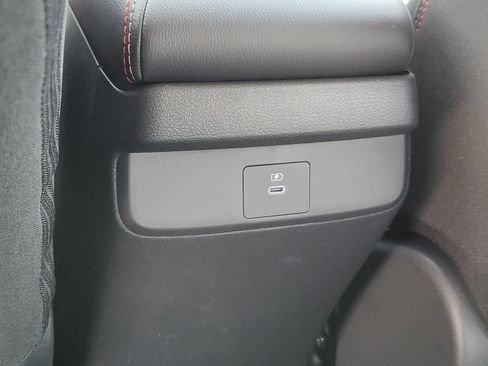 New 2027 Nissan Sentra SR w/ Floor Mat Package FWD image 13