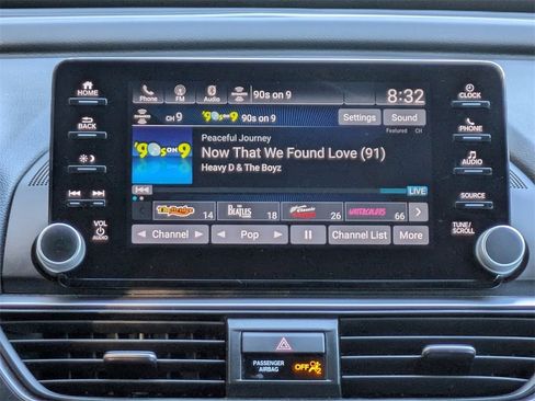 Used 2018 Honda Accord EX-L image 16