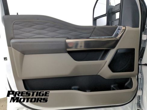 Used 2026 Ford F450 Platinum w/ Platinum Plus Package AWD/4WD image 25