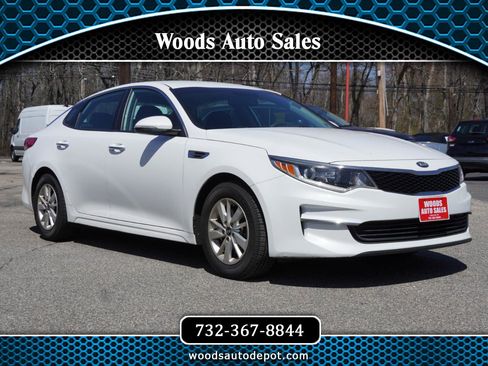 Used 2016 Kia Optima LX w/ LX Convenience Package image 1