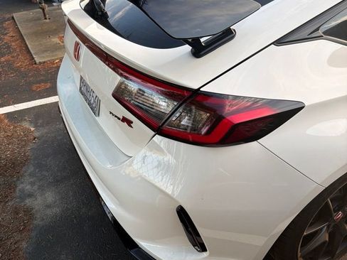 Used 2025 Honda Civic Type R image 4