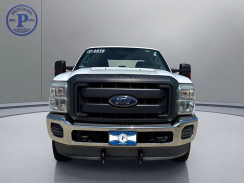 Used 2016 Ford F250 XL w/ Power Equipment Group AWD/4WD image 2