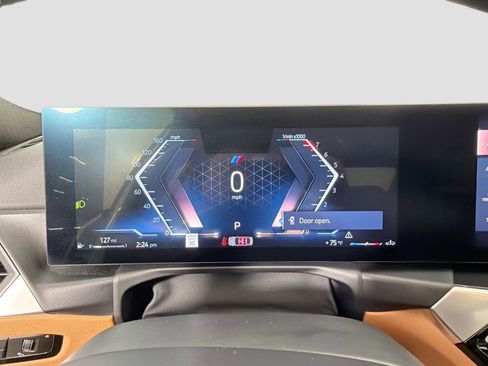 Certified 2024 BMW 330i Sedan w/ M Sport Package image 11