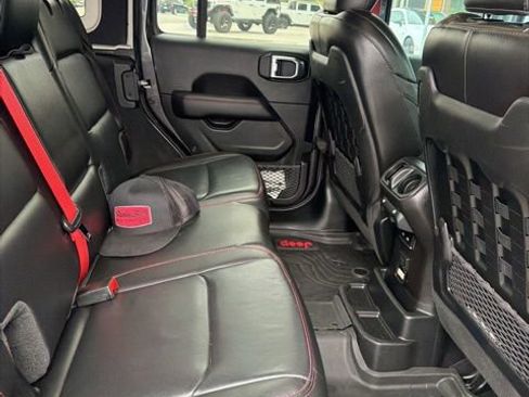 Used 2020 Jeep Wrangler Unlimited Rubicon w/ Quick Order Package 28Y Recon AWD/4WD image 13