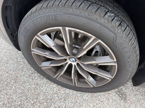 Used 2026 BMW X5 xDrive40i AWD/4WD image 10