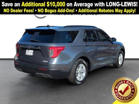 Used 2022 Ford Explorer XLT w/ Equipment Group 202A image 7