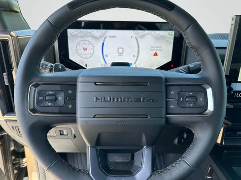 New 2025 GMC Hummer EV 3X image 30