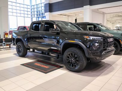 New 2026 GMC Canyon Elevation w/ Convenience Package