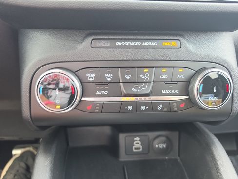 Used 2024 Ford Escape ST-Line AWD/4WD image 29