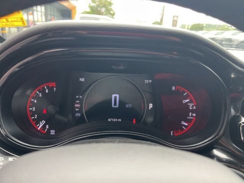 Used 2024 Dodge Durango GT AWD/4WD image 9
