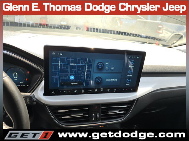 Used 2025 Ford Escape Platinum AWD/4WD image 14