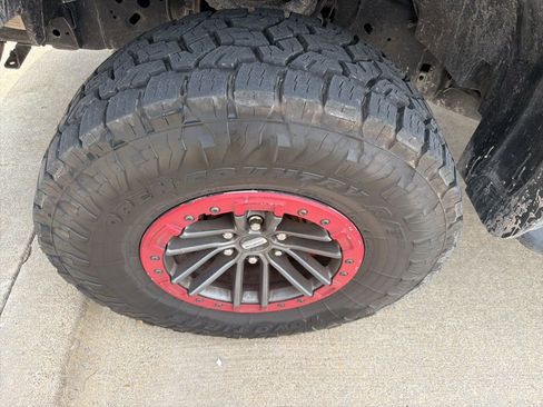 Used 2020 Ford F150 Raptor w/ Equipment Group 802A Luxury image 6