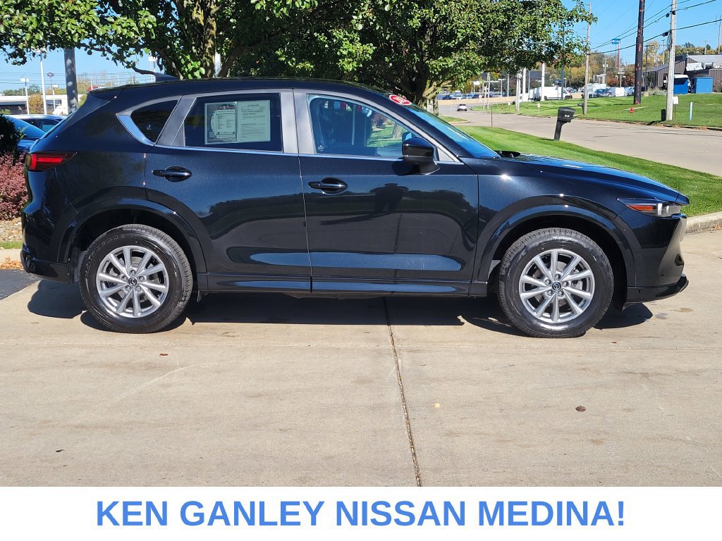 Used 2024 MAZDA CX-5 AWD 2.5 S w/ Select Package image 2