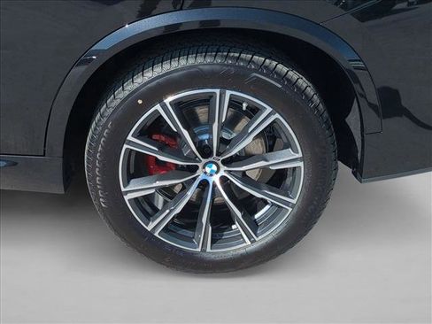 New 2026 BMW X5 xDrive40i AWD/4WD image 10