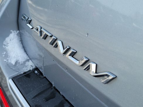 Certified 2021 Ford Explorer Platinum w/ Equipment Group 601A image 6