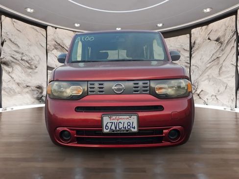 Used 2012 Nissan Cube 1.8 w/ Interior Designer Pkg FWD image 3