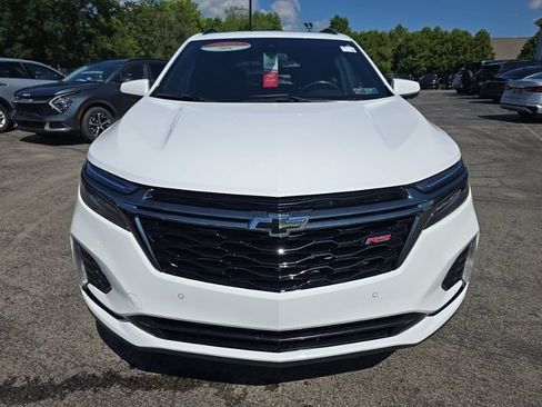 Used 2023 Chevrolet Equinox RS w/ RS Leather Package AWD/4WD image 2
