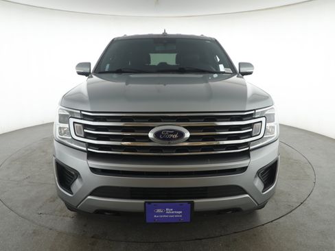 Used 2020 Ford Expedition Max XLT w/ Equipment Group 202A image 2