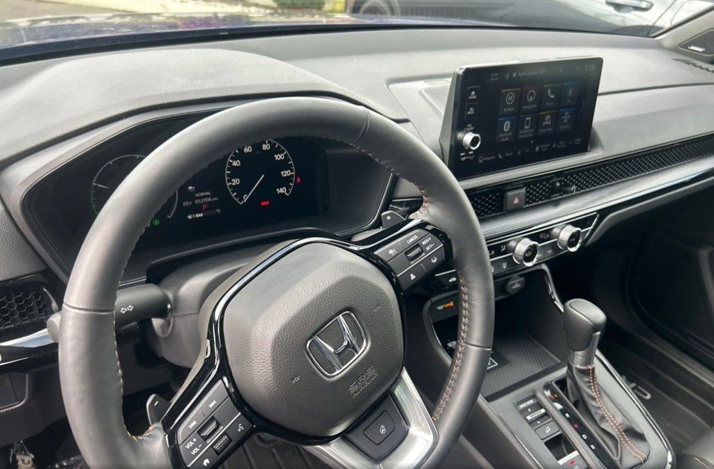 Used 2025 Honda CR-V Sport Touring image 10
