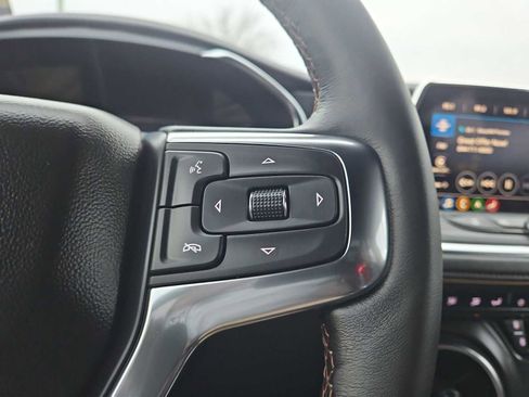 Certified 2022 Chevrolet Blazer Premier w/ Enhanced Convenience Package image 24