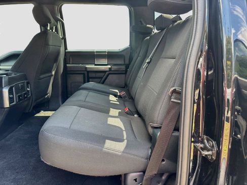 Used 2018 Ford F150 XLT w/ Equipment Group 302A Luxury AWD/4WD image 16