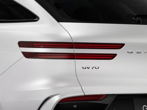 New 2026 Genesis GV70 2.5T Sport Prestige AWD/4WD image 10