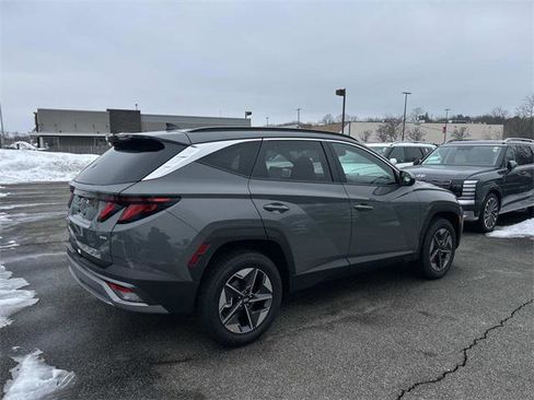 New 2026 Hyundai Tucson SEL image 3