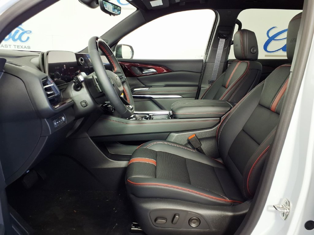 New 2027 Chevrolet Traverse RS AWD/4WD image 7