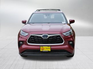 Used 2022 Toyota Highlander XLE AWD/4WD video 2