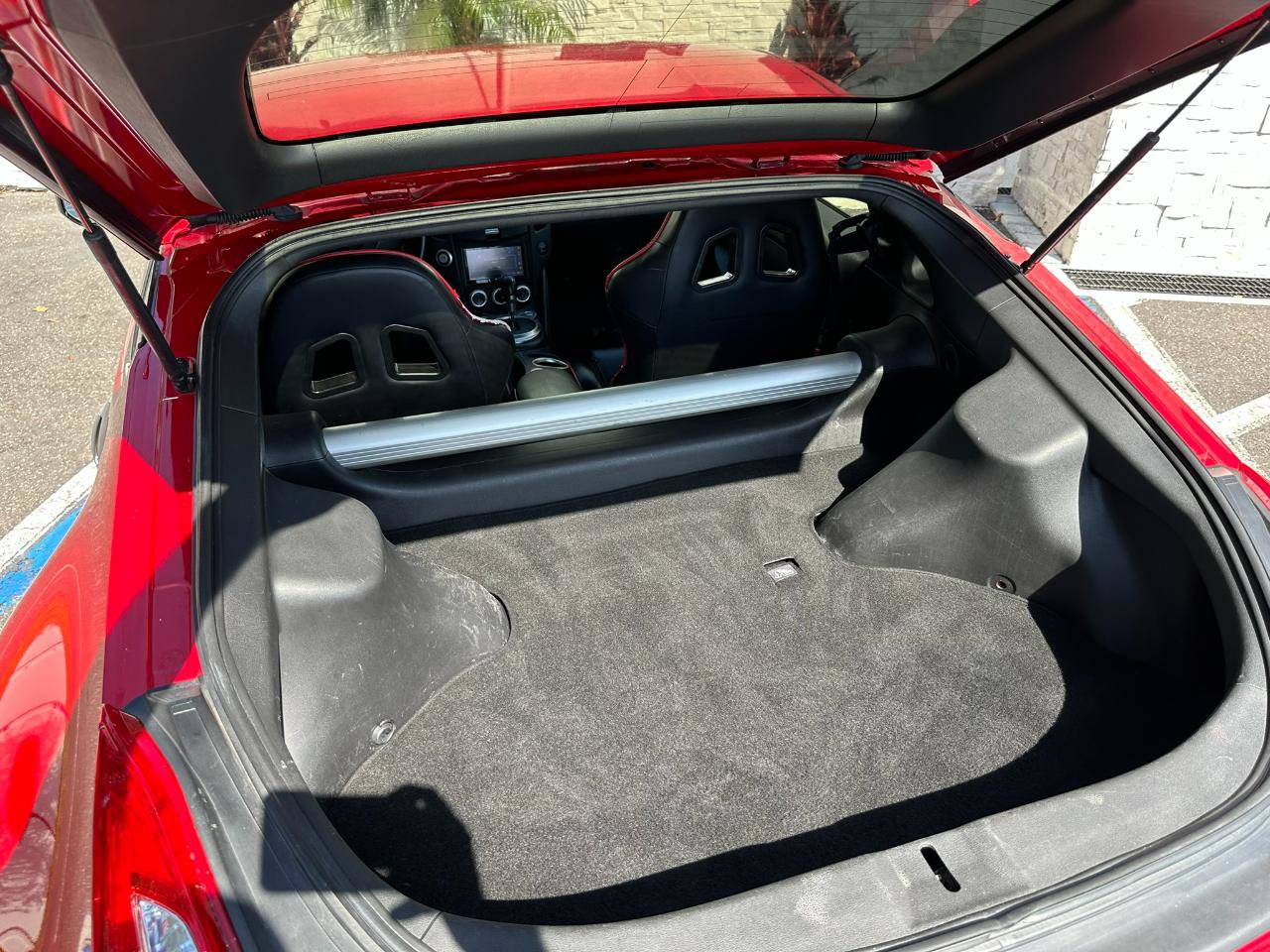Used 2014 Nissan 370Z Coupe RWD image 41